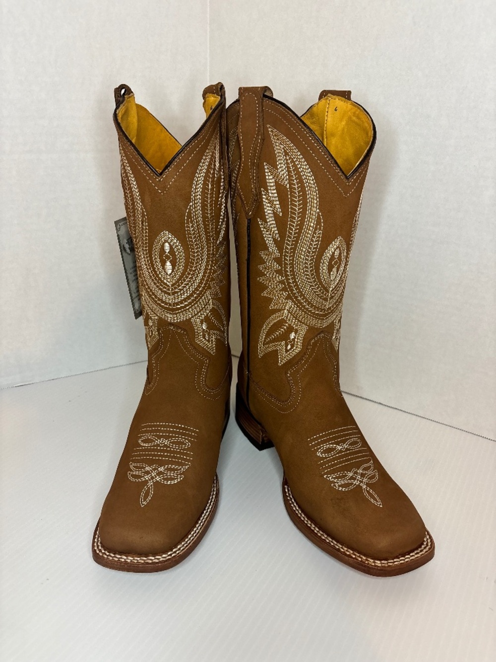Womens Cowgirl Tan Boots with White Embroidery Design Made in Mexico - Perfect f